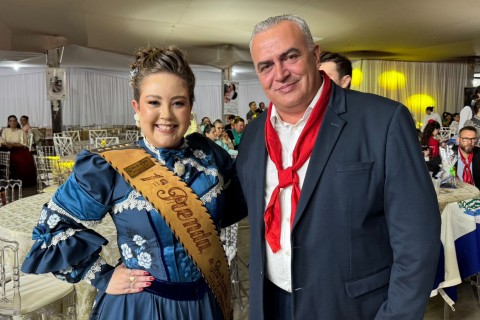 É de Erechim a nova 1ª Prenda do Estado, Laura Laís Durle