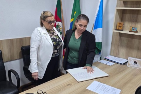 Rejane Braga assume Prefeitura de Arroio do Sal após cassação de prefeito e vice