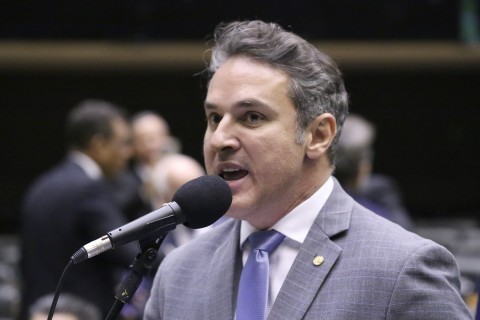 Zucco lidera atuação legislativa e é o parlamentar mais assíduo da bancada gaúcha em 2025