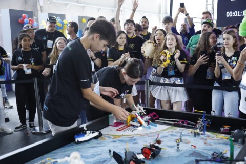 Competições de robótica mobilizam estudantes na 6ª Mostra Sesi Com Ciência