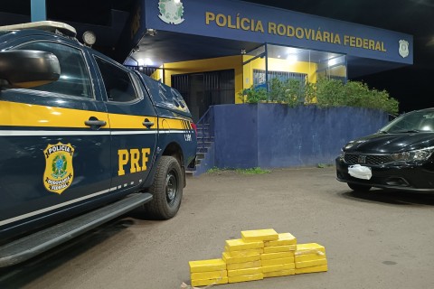 PRF prende homem com 21 quilos de cocaína em Osório