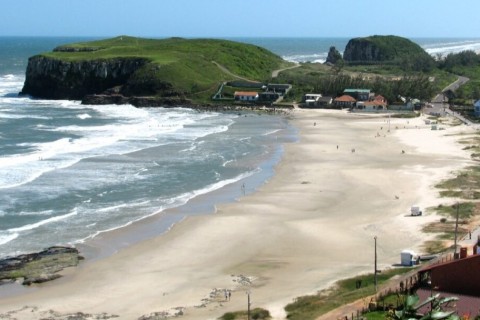 Torres recebe primeira etapa do Circuito Gaúcho de Surf Amador com patrocínio da Panvel