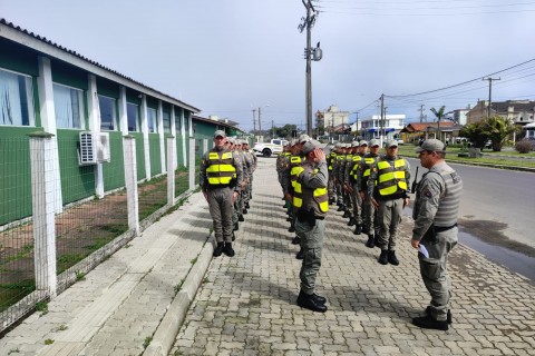 2º BPAT recebe emprego operacional de alunos-soldados em Capão da Canoa, Tramandaí e Imbé