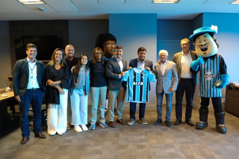 Hospital Moinhos de Vento anuncia parceria com o Grêmio e se torna patrocinador oficial das Mosqueteiras