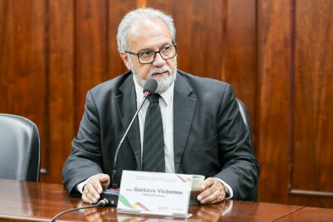 Deputado Victorino propõe reeducação para autores de violência doméstica