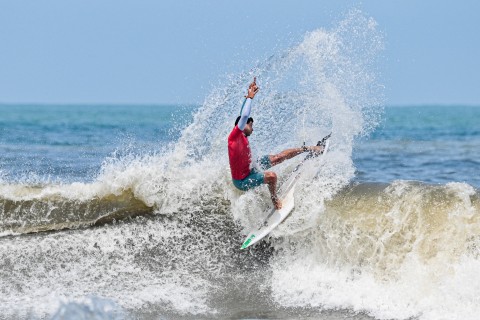 Pela primeira vez, Arroio do Sal sediará seletiva nacional de surfe em sua praia