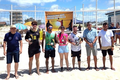 Copa de Motocross e Campeonato de Vôlei agitam final de semana em Arroio do Sal