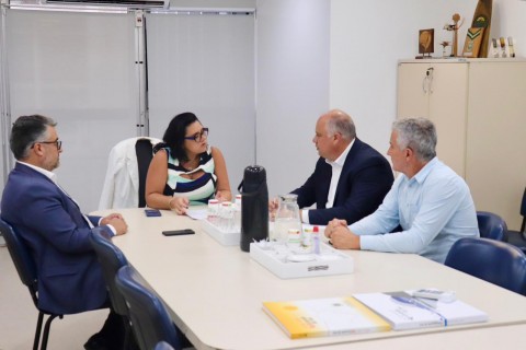 Luciano Silveira debate ações para enfrentar o assoreamento das lagoas do Litoral Norte