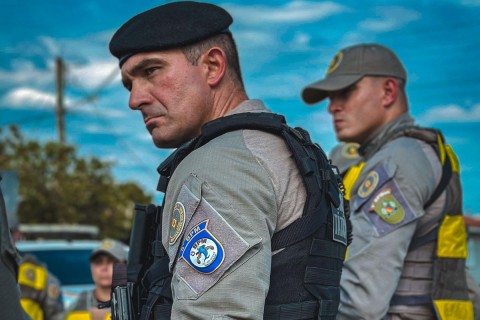 8º BPM reforça a segurança da população com a Operação Cerco Fechado no Litoral Norte