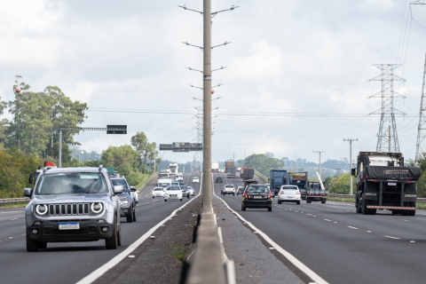 Fluxo do Carnaval deve superar 1,5 milhão de veículos nas rodovias da CCR ViaSul