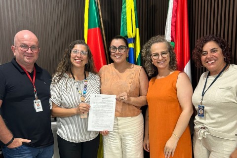 Três Cachoeiras renova convênio com Casa de Acolhimento