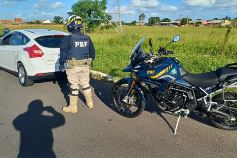PRF prende motorista alcoolizado por tentativa de homicídio e direção perigosa após fuga na BR-101