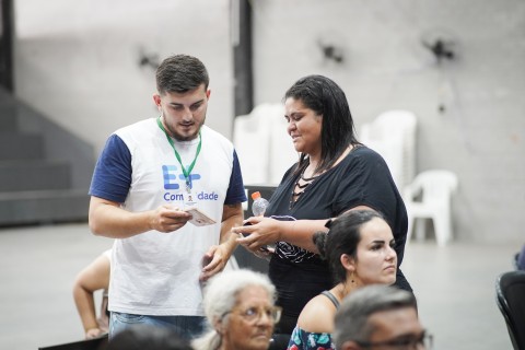 Três Cachoeiras recebe mutirão de serviços da CEEE Equatorial com sorteio de geladeiras