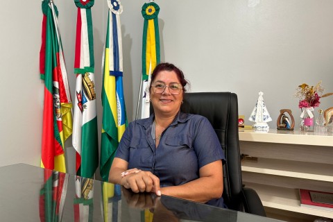 Albaniza Valim inicia presidência da Câmara de Três Cachoeiras despachando diariamente do gabinete
