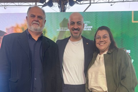 Três Cachoeiras garante recurso de R$ 136 mil para iluminação do Campo do Santo Anjo
